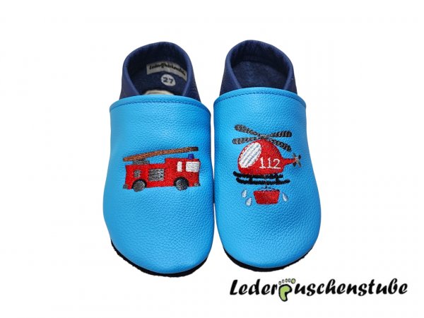Lederpuschen lichtblau-jeansblau Feuerwehr und Feuerwehr Hubschrauber